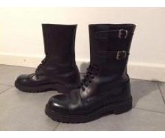 Vendesi stock stivaletti militari